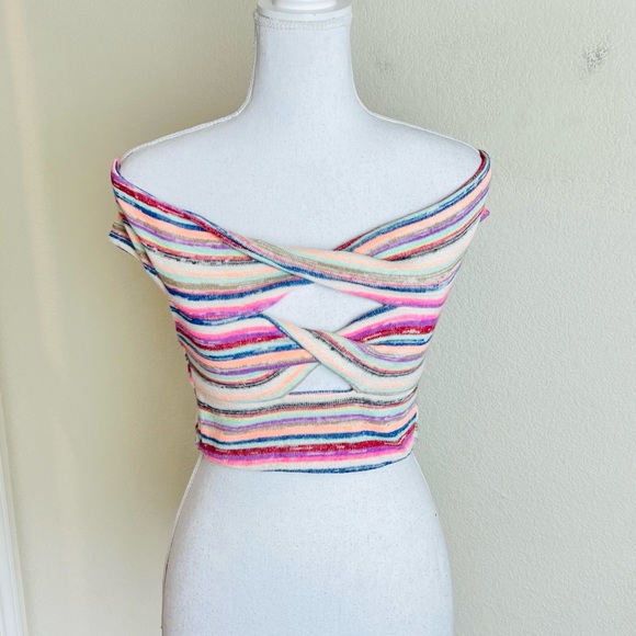 Urban Outfitters Multicolor Cream Knit Twist Front Off Shoulder Crop Top Blouse - Picture 4 of 13